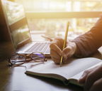 QR code: updetails.com