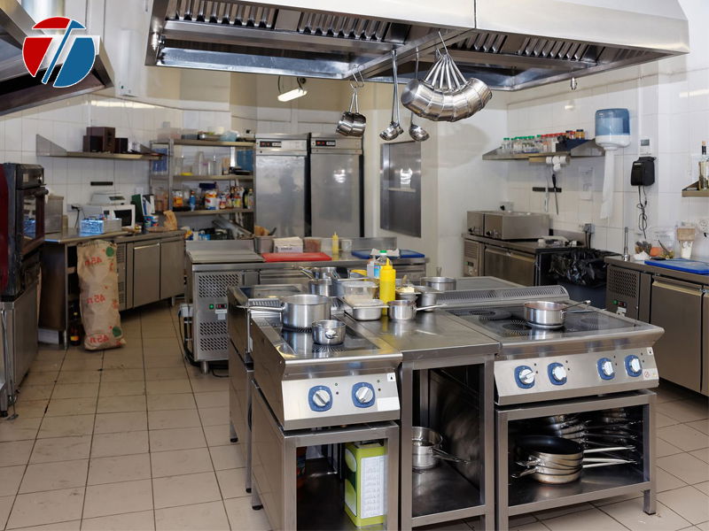 Thu mua đồ dùng nhà hàng quán ăn giá cao tại TPHCM