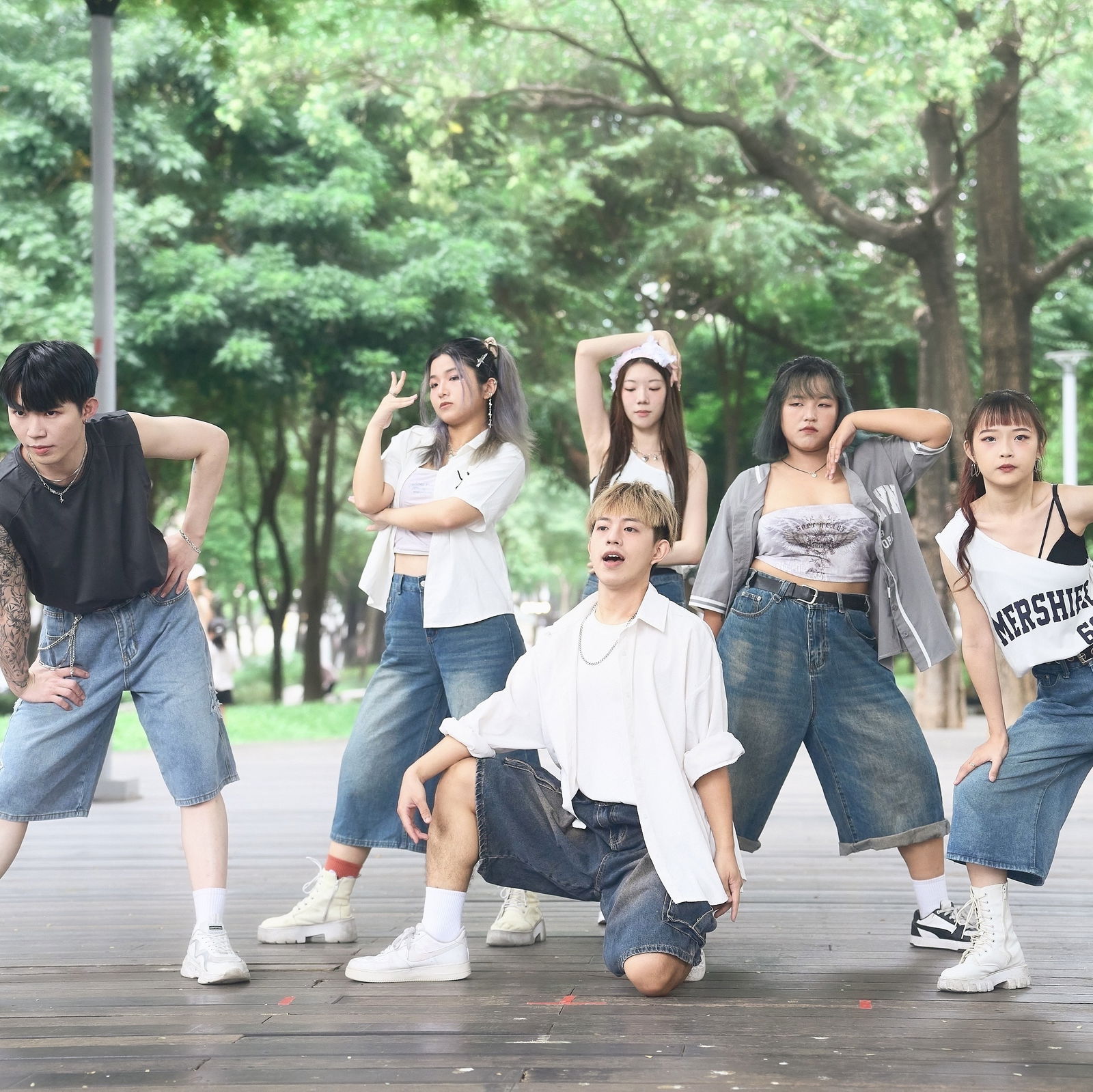 GENBLUE-COCOCO Dance cover