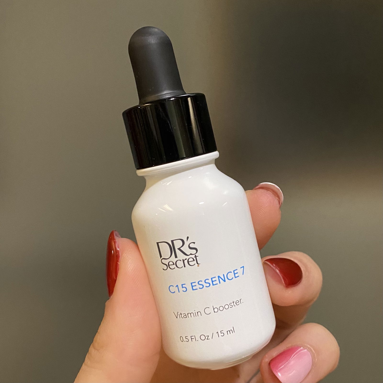 7號C15精華液（美白淡斑維他命c)