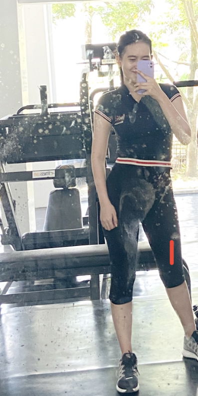 9. Legging pendek Olah raga tebal