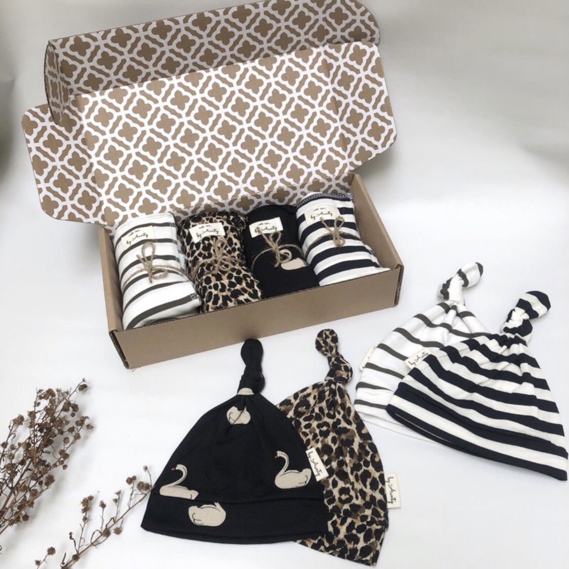 01 - swaddle set baby newborn