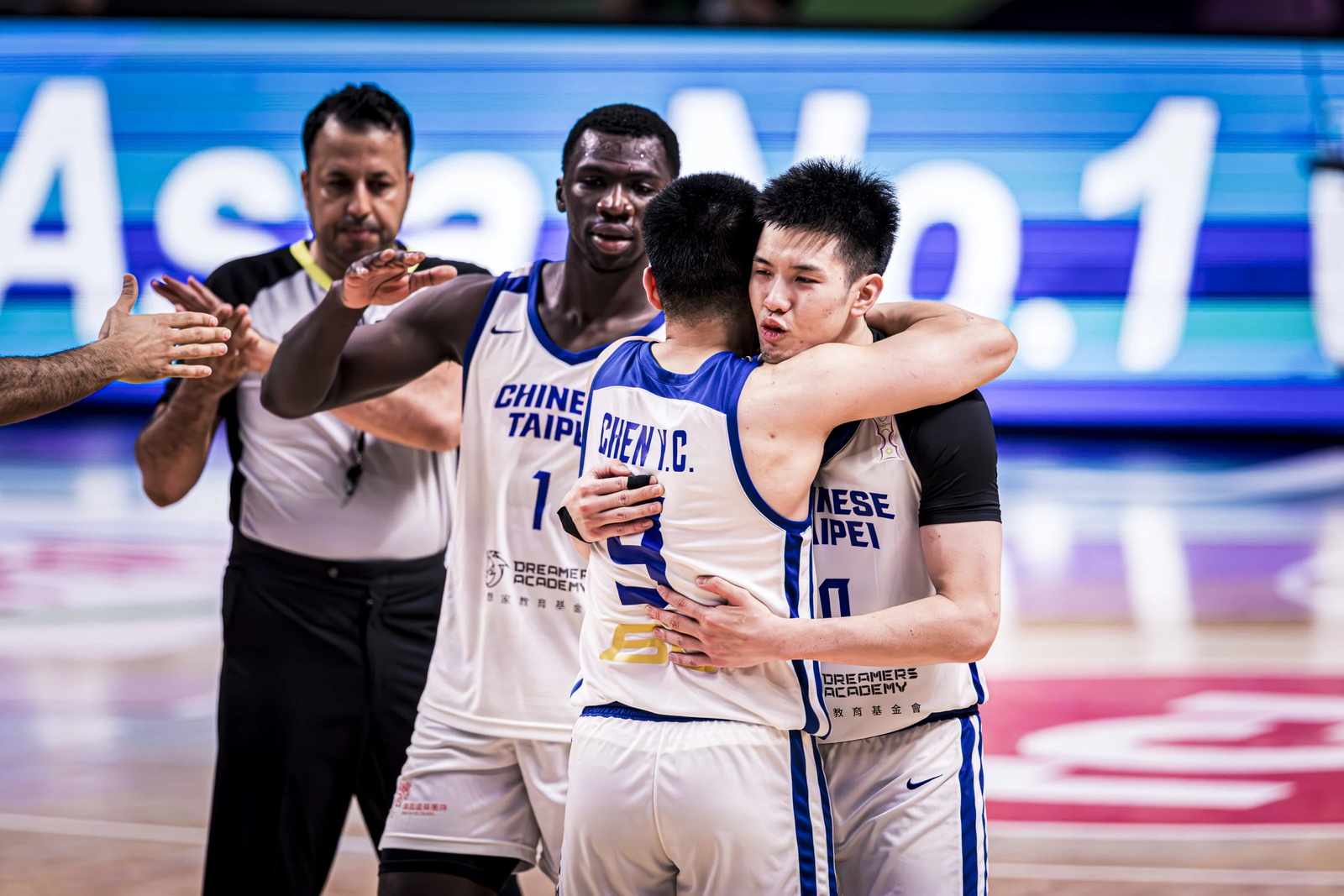 2025亞洲盃男籃中華隊總評：世代交替的真相 旅美浪潮紅利與本土育成挑戰 - 台灣職籃 - 籃球 | 運動視界 Sports Vision