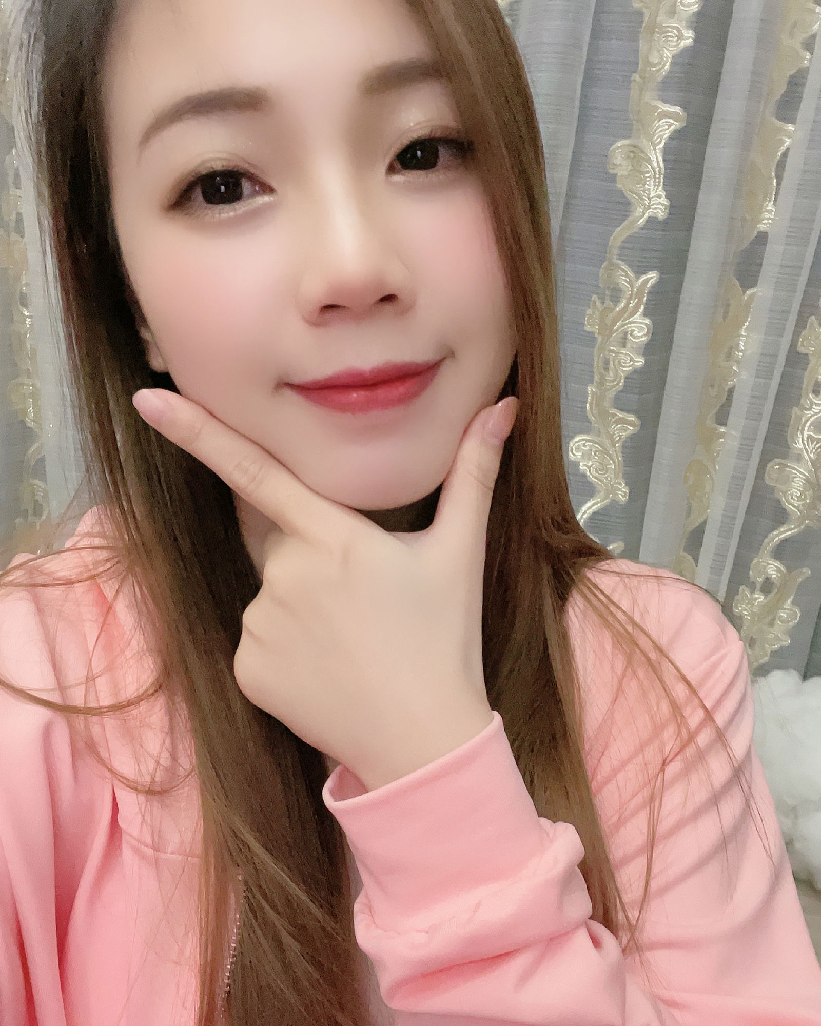 品牌全系列產品幾乎都買了🥰因為我愛自己也顧保養⭐️產品一切看個人需求⭐️也真心建議對比成分含量功效🎁輸入折扣碼ziling更划算