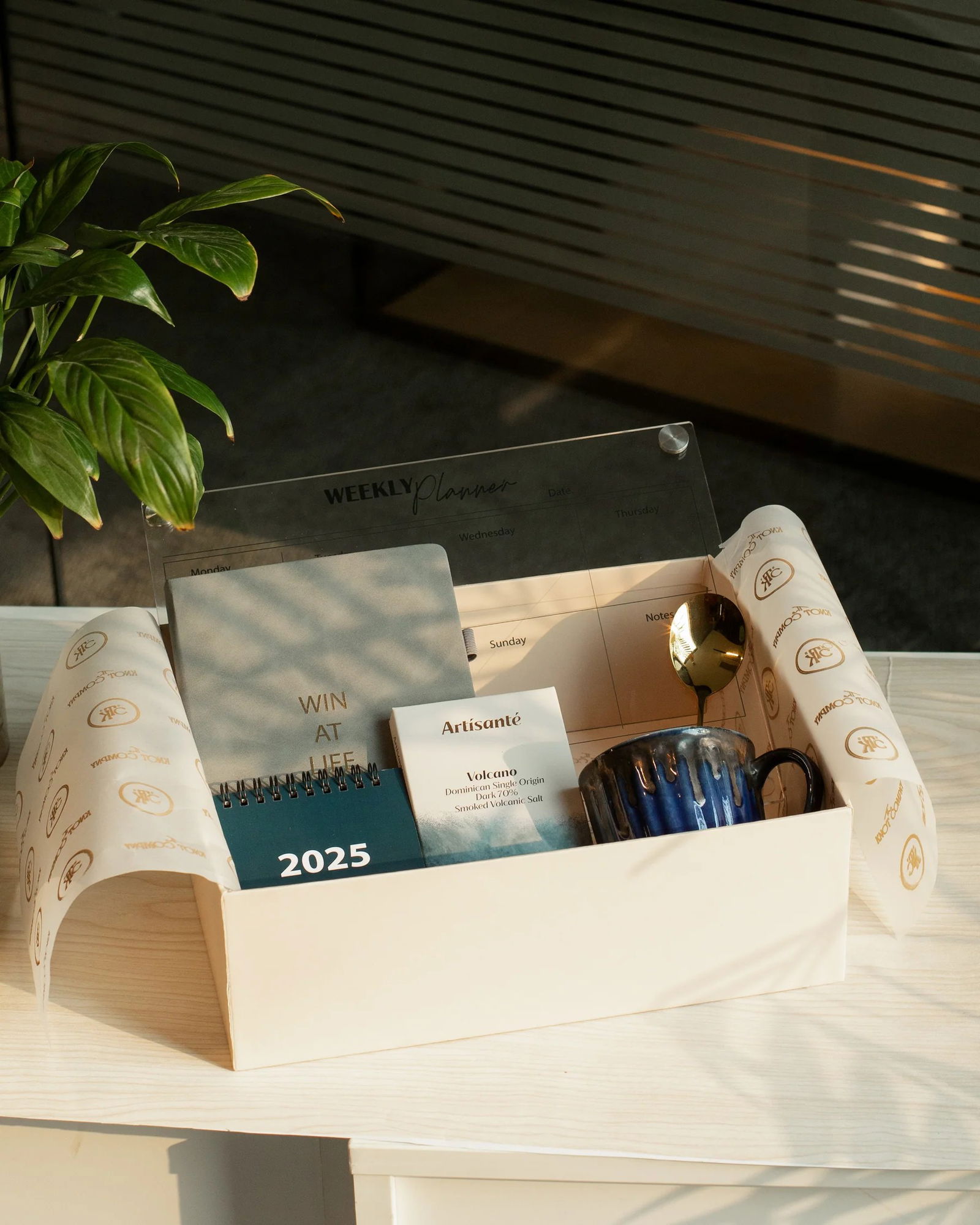 Best Corporate New Year Gifts 2026 for Employees & Clients