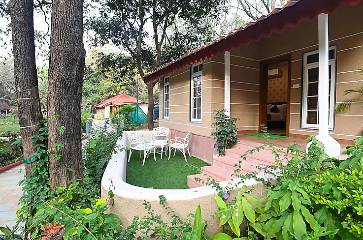 Best Holiday Resort in Pachmarhi: A Luxurious Stay Surrounded by Nature