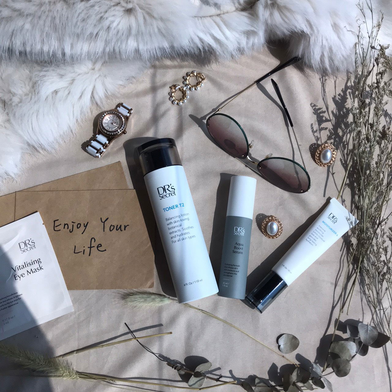 補水補到滿出來-精華露