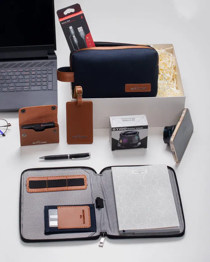 Buy Unique Corporate Tech Gifts for Employees & Clients