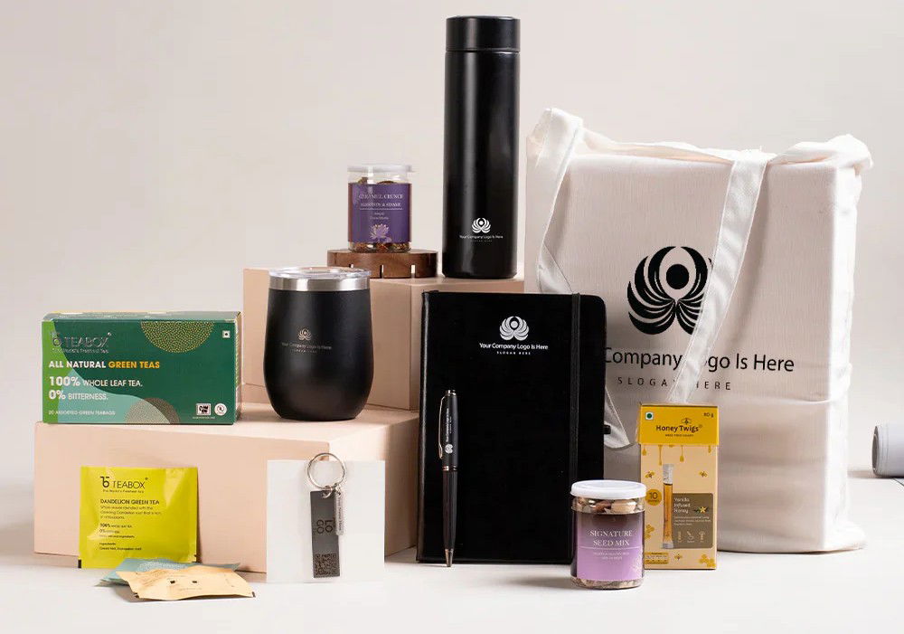 Top Corporate Gifts in 2025: Affordable Yet Luxurious Options