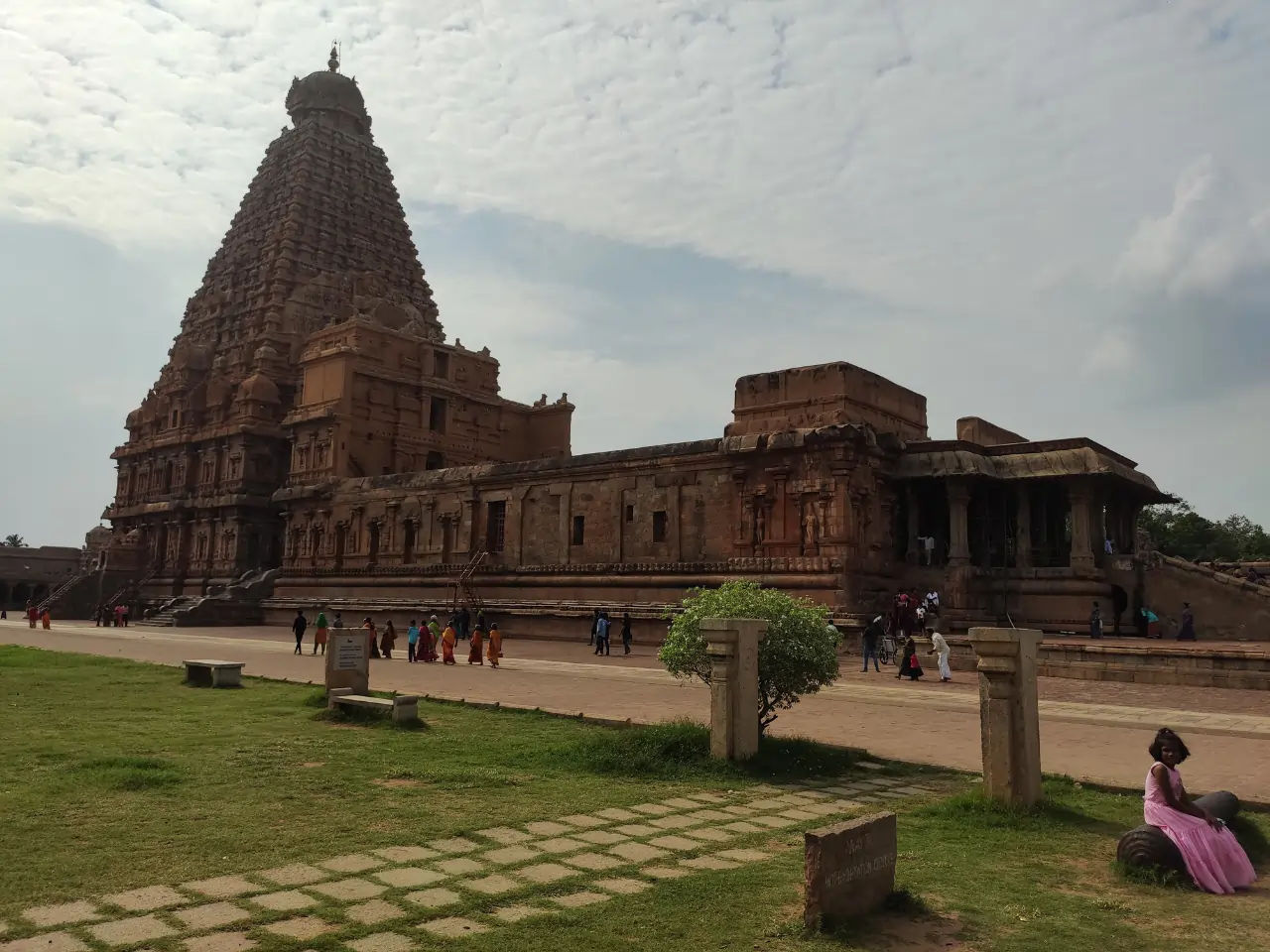 Katra to Srinagar Taxi Service — Book Reliable Outstation Cabs