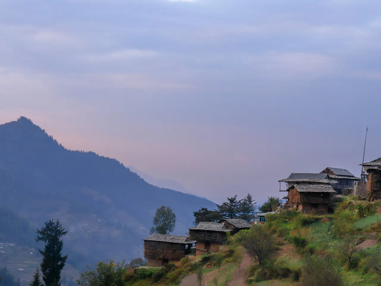 Jibhi Trusted Taxi Service — Book City & Outstation Cabs