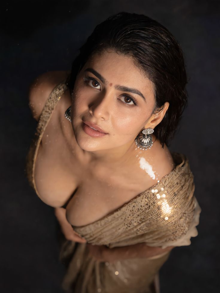 Noida Escorts Service 24/7 Cash Payment Home Delivery