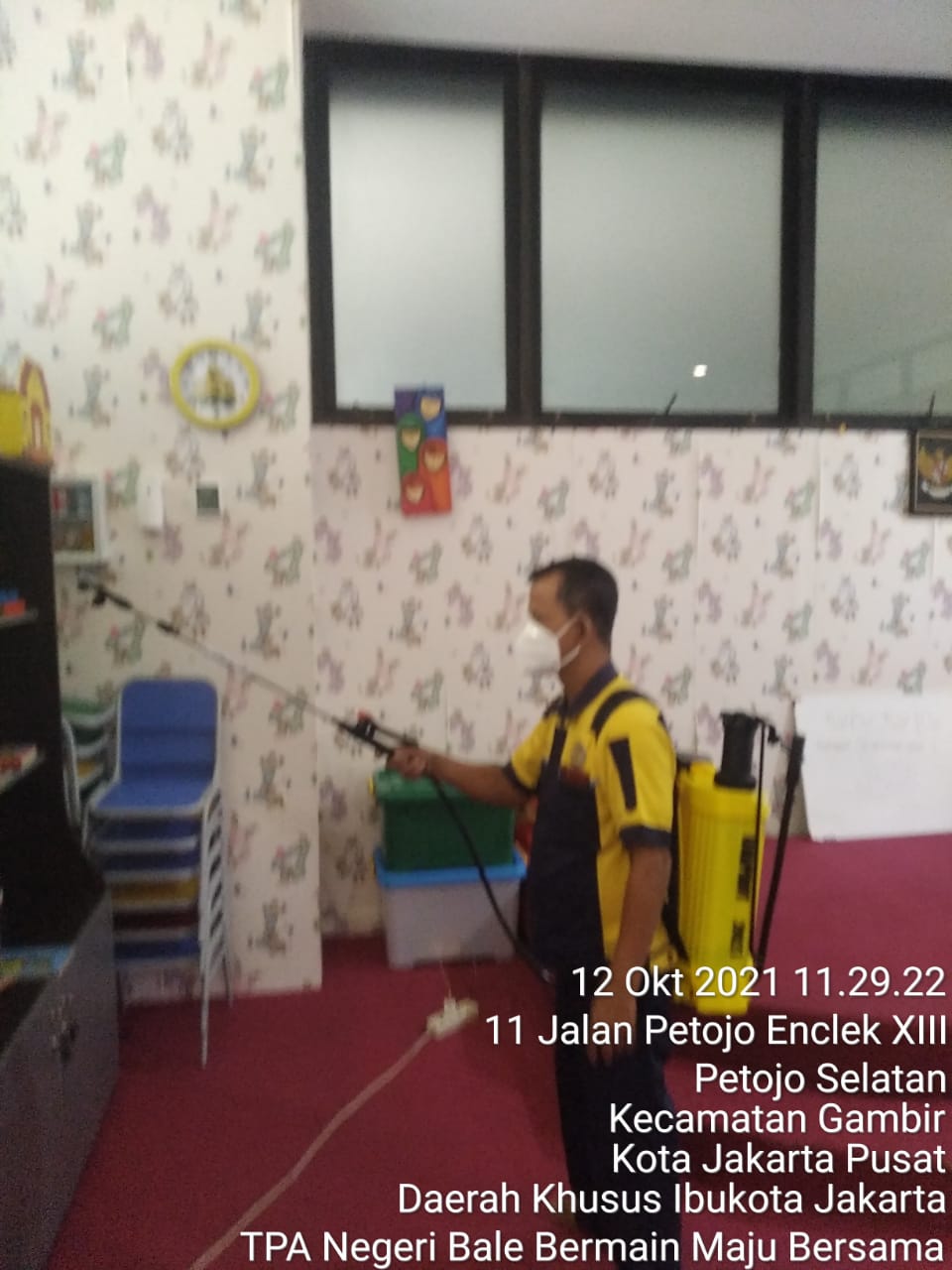 PENYEMPROTAN DISINFEKTAN & NYAMUK