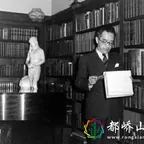 为什么大陆上不让谈胡适【胡适倒向国民党】