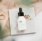 袪黑淨白｜Ｃ１5 精華液