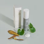 10號 超強盈潤補水精華露