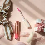 🔸冰晶唇釉（夢幻櫻花粉）