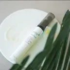 撫平細紋｜活奕眼霜