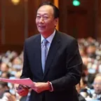 岛内民调出炉，侯友谊支持率暴涨，一人退选后，赖德清要担心了