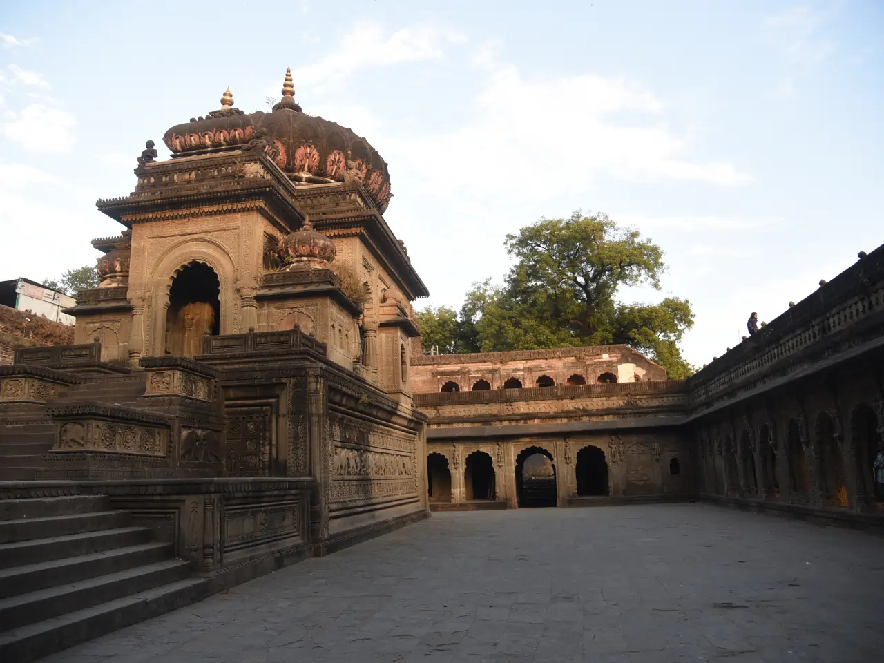 Affordable Mandla Cab Service by HurryUp Cabs