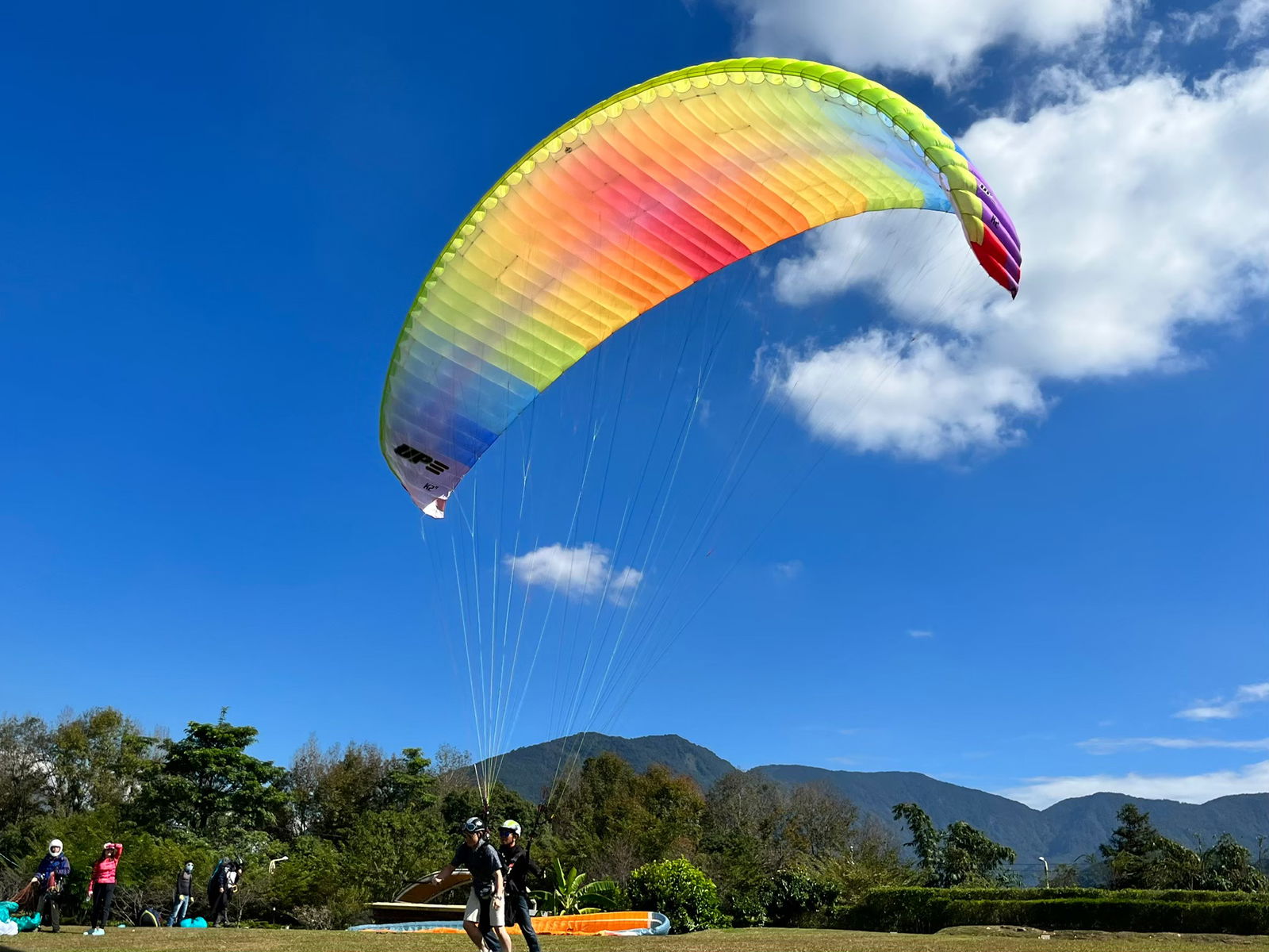 埔里飛行傘體驗 PARAGLIDING