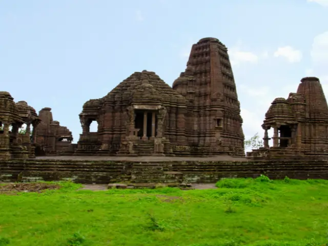 Cab Service In Ahmednagar - Online Cab Booking