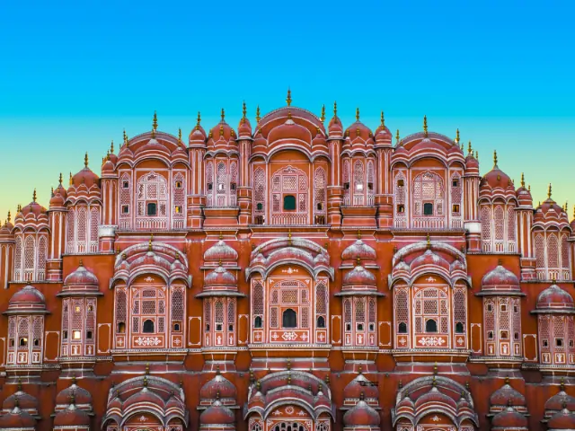 Book Cab Service in Jaipur  | Online Taxi Booking