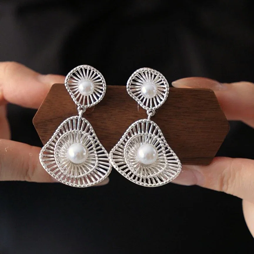 Earrings for Women | Gold, Silver & Diamond