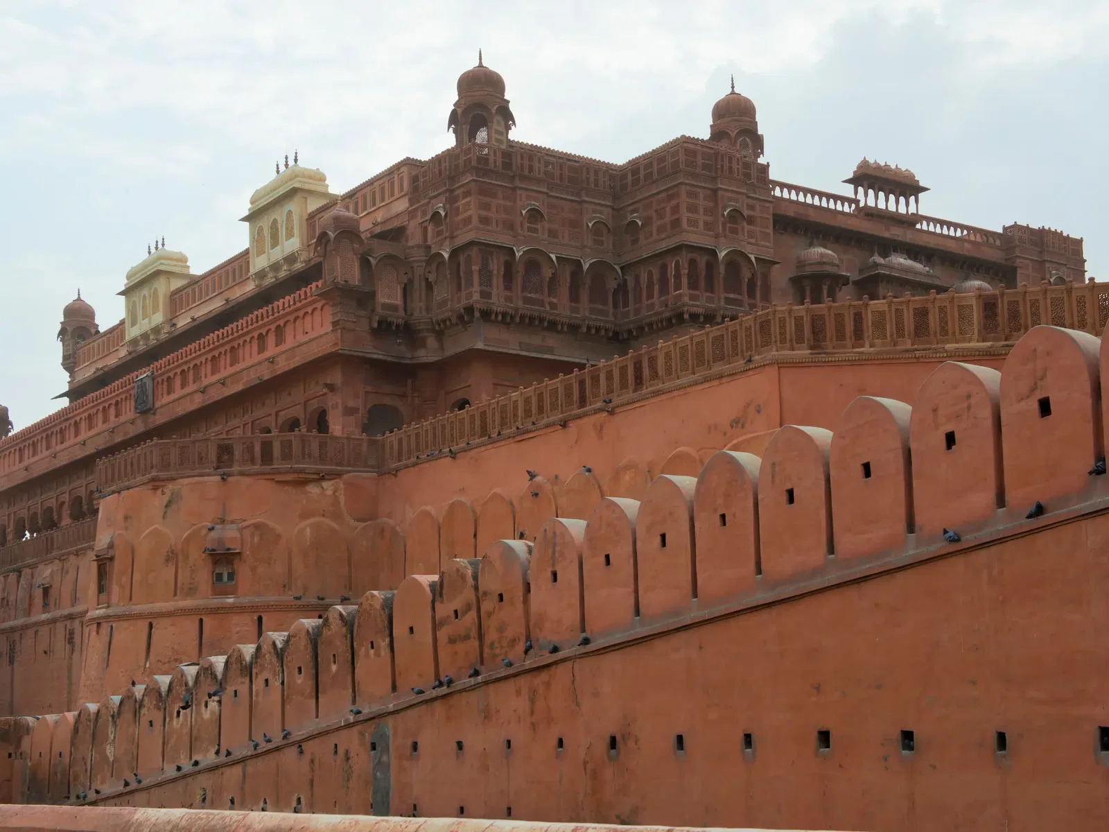 Top Cab Service in Bikaner At ₹9/km | Best Taxi Service