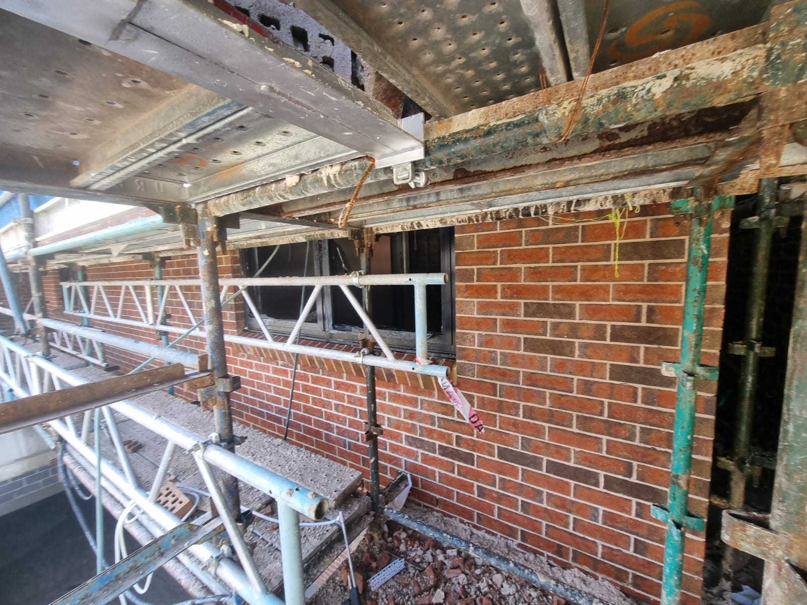 Acid Brick Cleaning Sydney | Sam's Pressure Washing