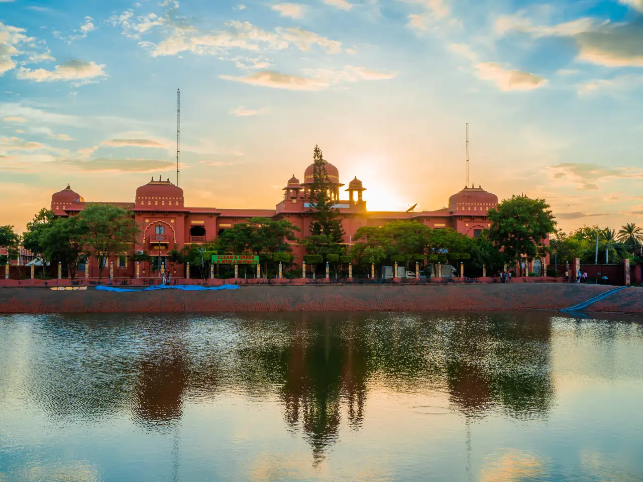 Best Taxi Service in Motihari at ₹9/km | Outstation Cabs