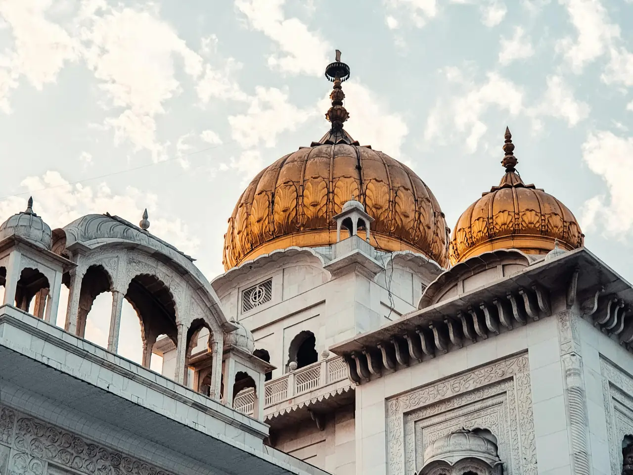 Best Taxi Service in Paonta Sahib  | Outstation Cabs