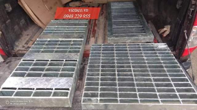 Tấm Sàn Grating