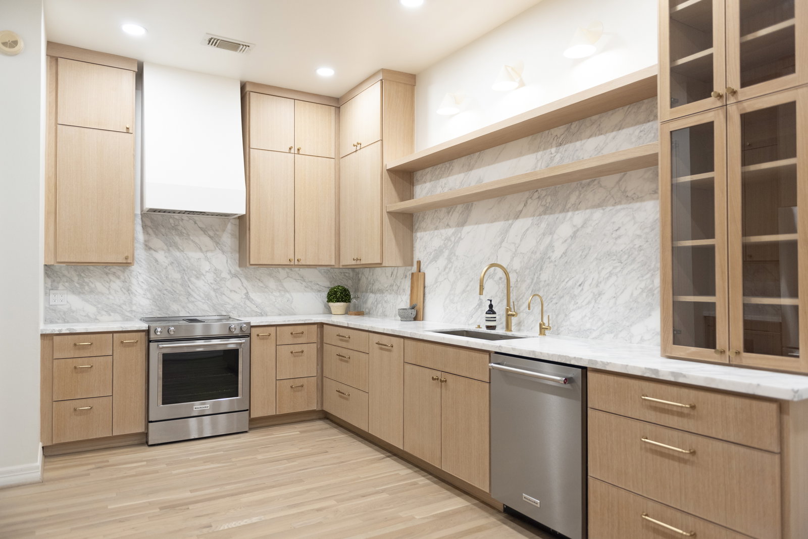 Best Outdoor Kitchen Contractors in Houston, TX