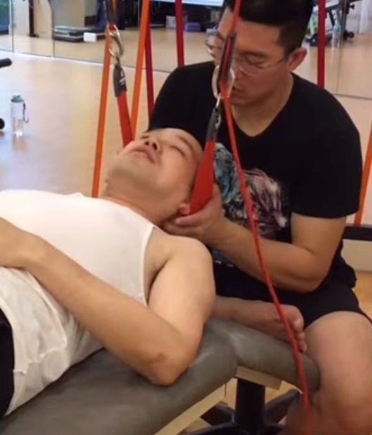 📢我落枕了! 該怎麼處理?