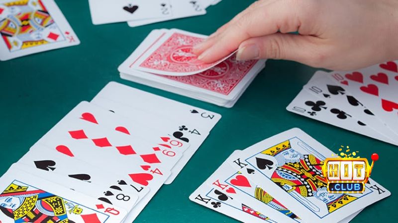 Cách Chơi Bài Phỏm HITCLUB: Luật Chơi Cơ Bản Và Kinh Nghiệm Hay