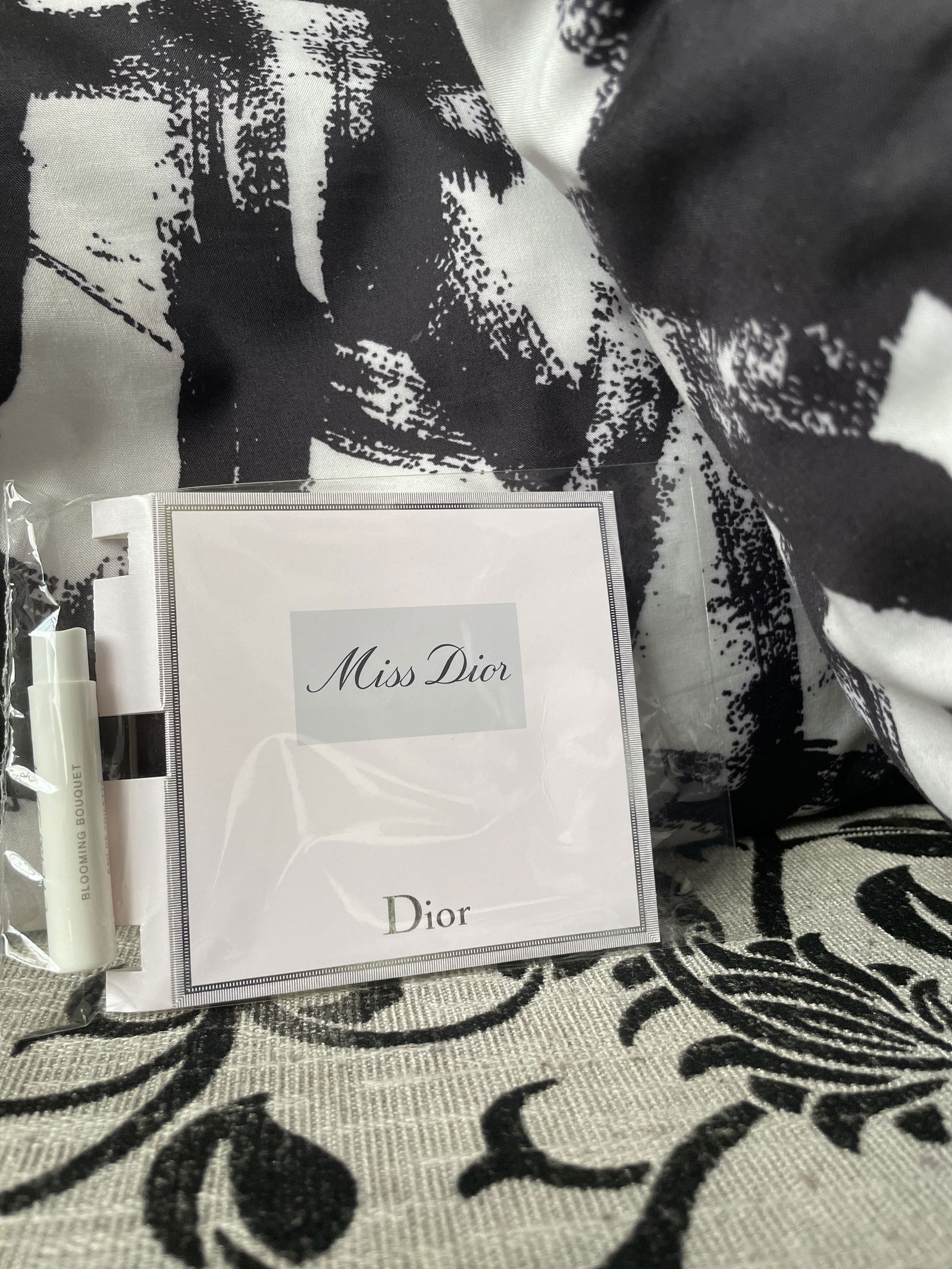 Miss Dior Blooming Bouquet + sample body milk (RM15)