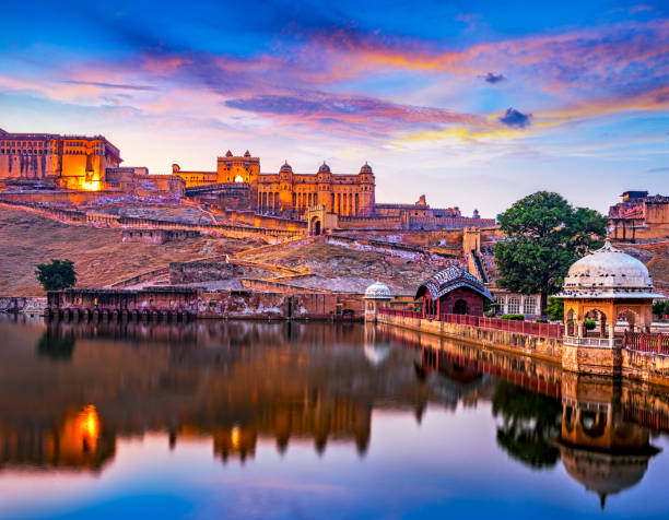 Book Cab Service in Jaipur | Online Taxi Booking