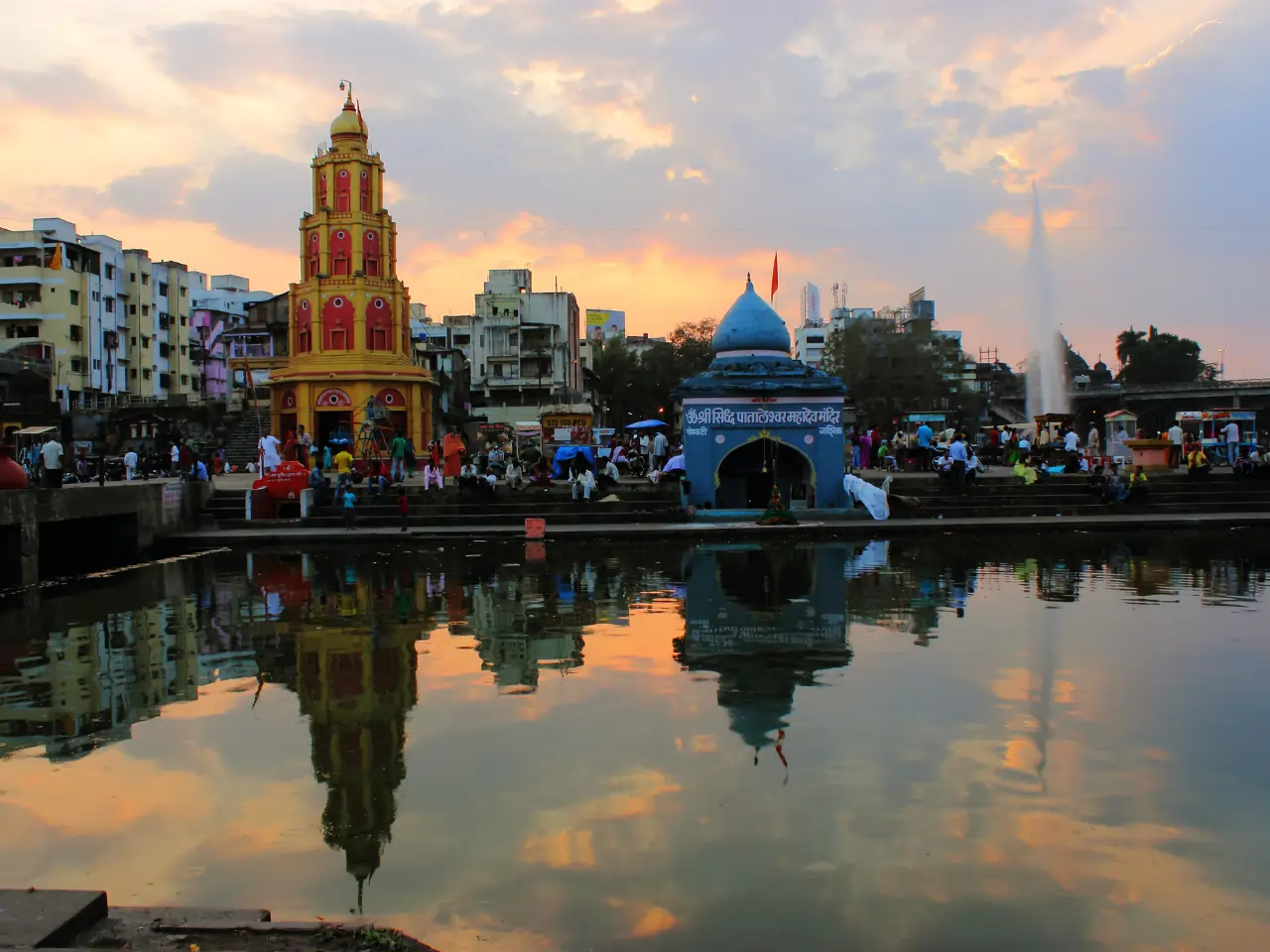 Premium Cab Service in Nashik Near Me | Offer Your Price