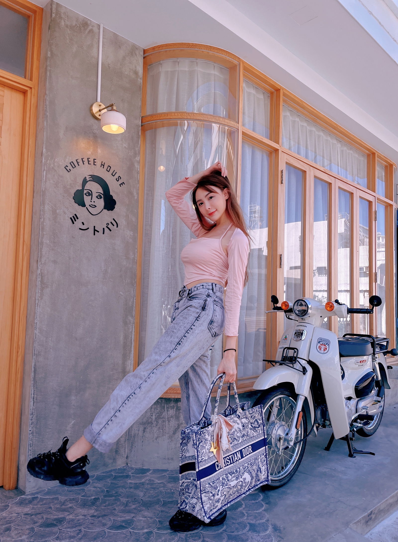 台日混血阿厚綾YOUTUBE