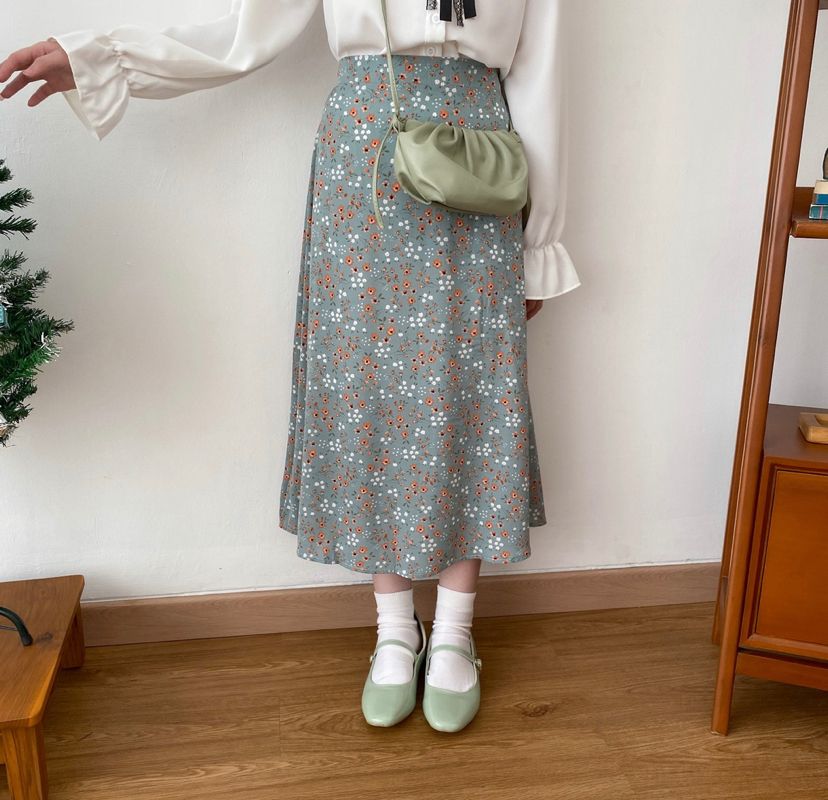 30. Floral Skirt