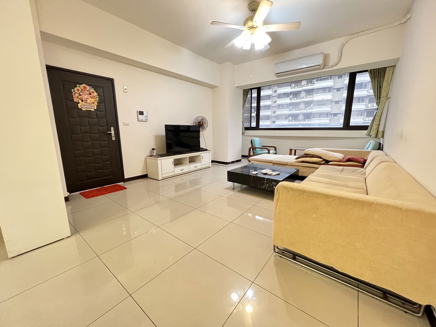 [美屋出租]高鐵特區精美視野採光四房+平車 - 591租屋網