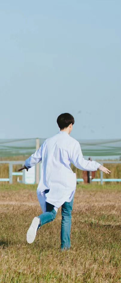 陈立农（農農微博）