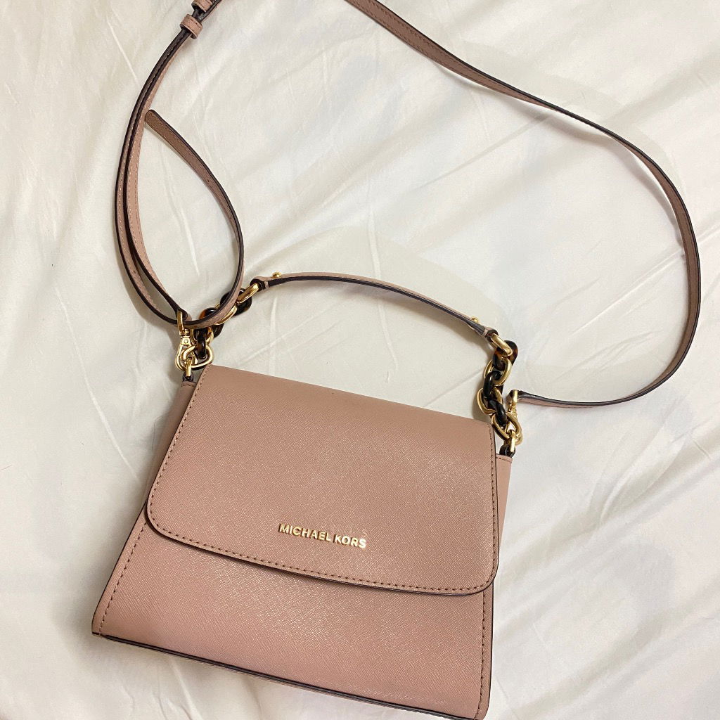 小慈_財產販賣所(〃ω〃)