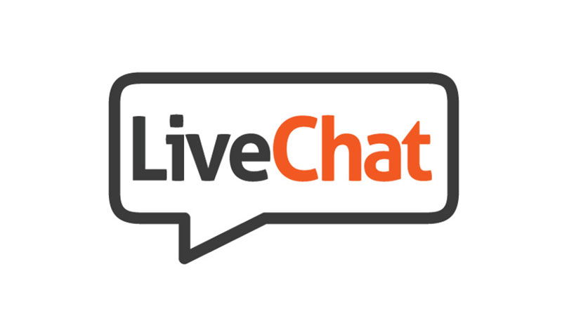 LIVE CHAT