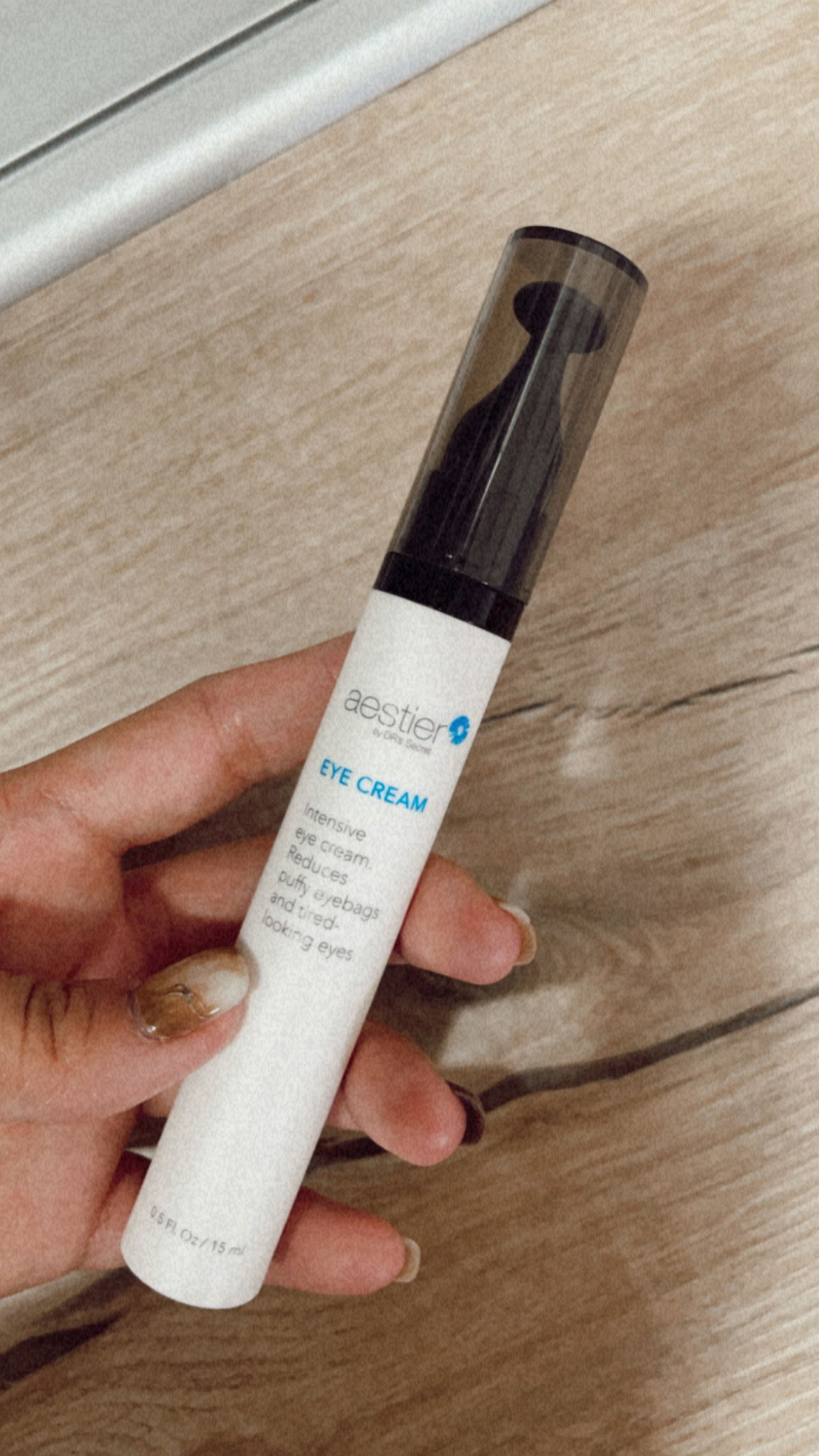 黑眼圈救星 / 快速改善敏感 / 眼霜