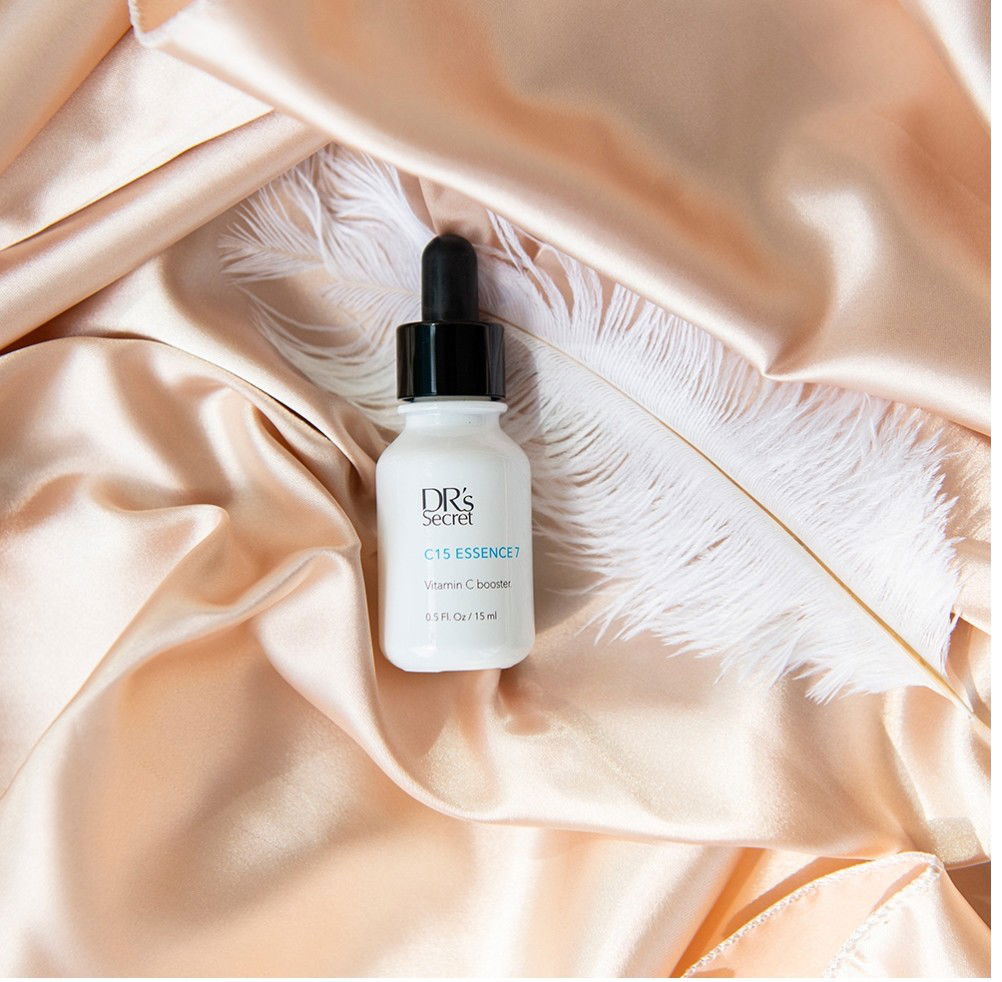 7️⃣C15精華液 essence 美白，淡斑🖤