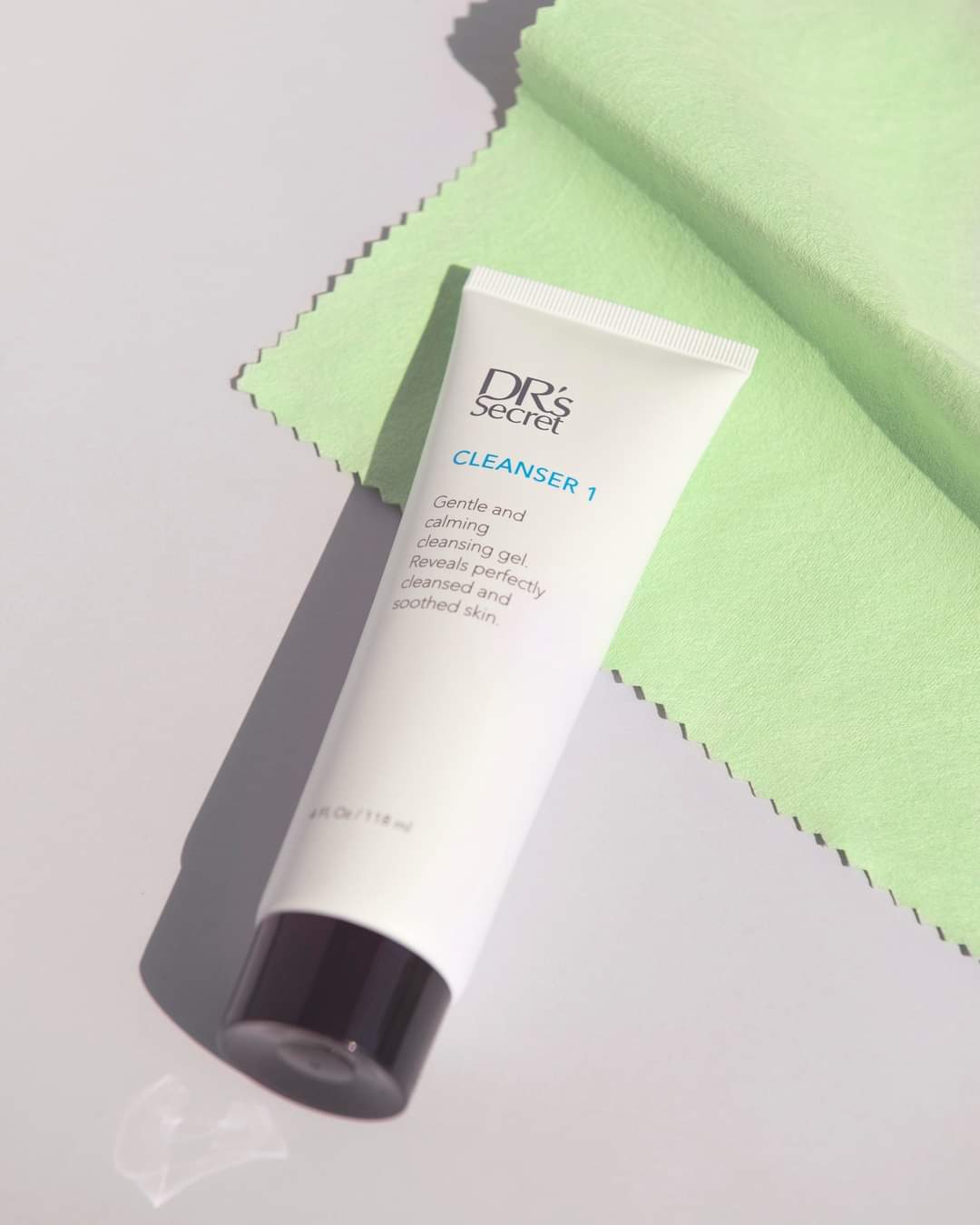 1️⃣潔膚霜 (118ml)cleanser  洗臉，卸妝，軟化角質💯