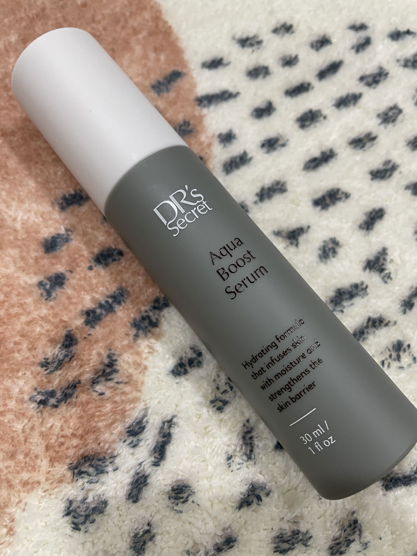 內含12種不同大小分子-盈潤補水精華露(全膚質適用)