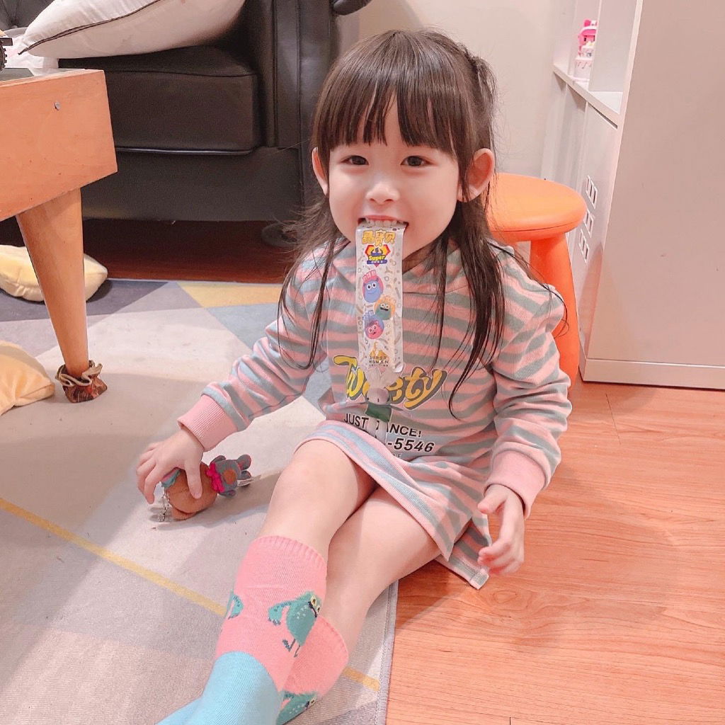 小雨在吃的營養品